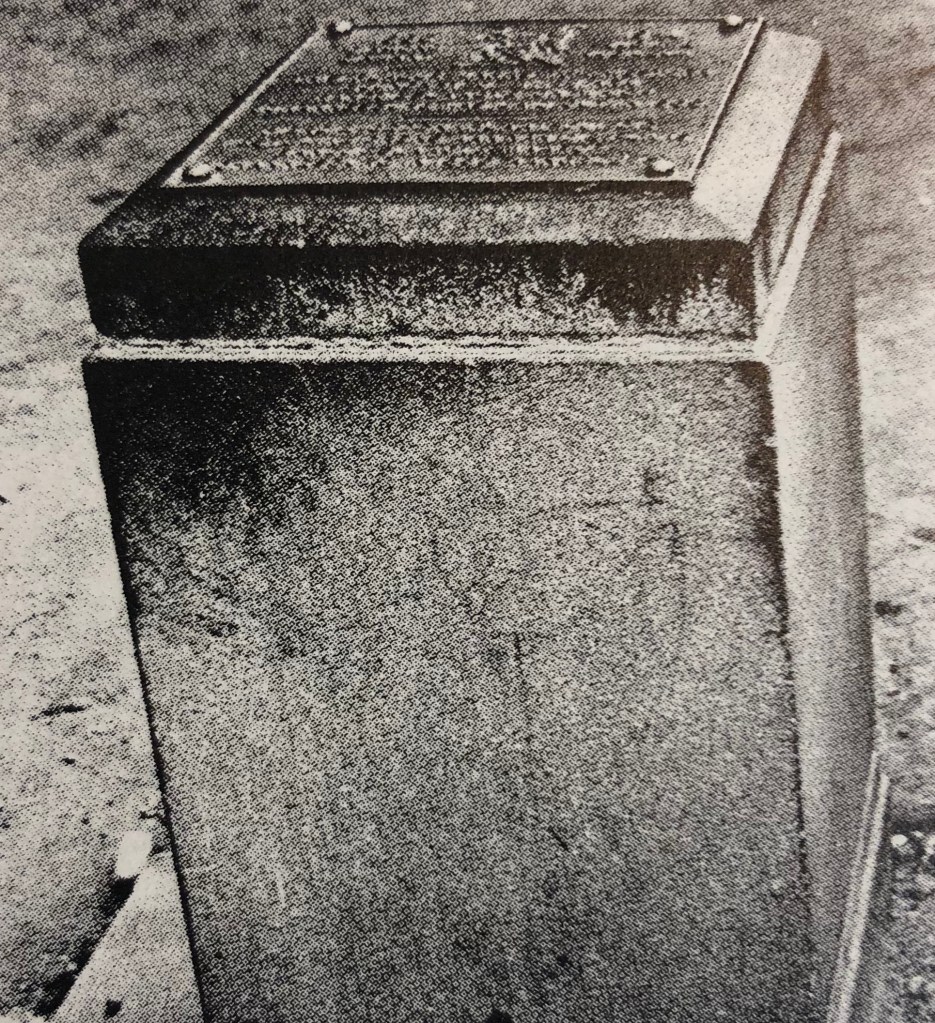 Beacon that once marked the south-western part of Randjeslaagte on the corner of Commissioner & Diagonal Streets