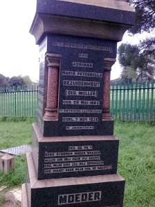 AMP Bezhuidenhout grave stone