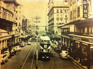 Tram in Eloff Street
