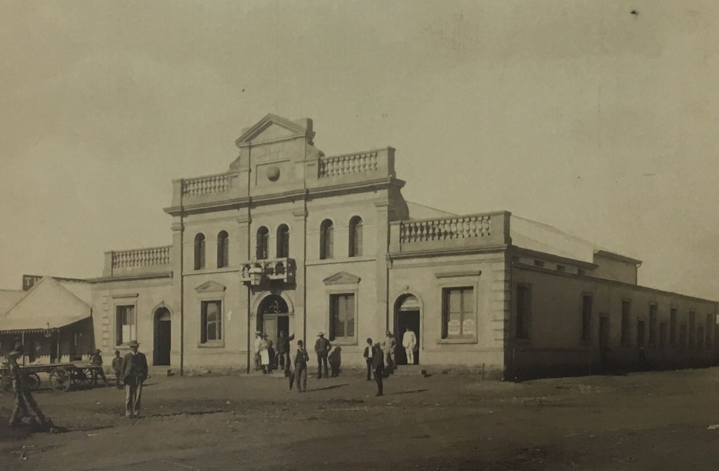 Theatres and Bioscopes in early&nbsp;Johannesburg