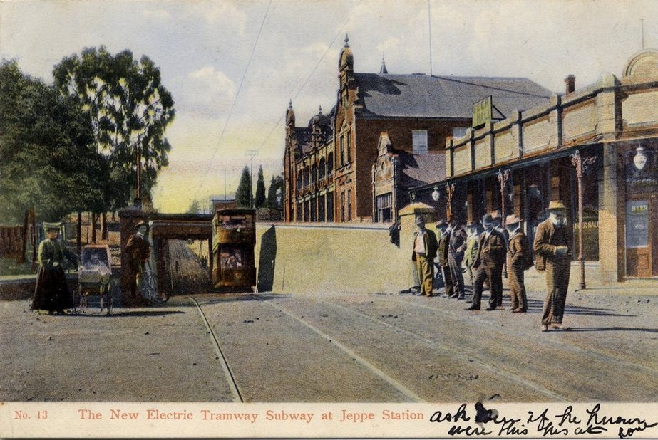 Jeppestown & Belgravia Pt.4 (Grand Station Hotel, Jeppe Post Office, dropped train tracks and Lithuanian&nbsp;Synagogue)