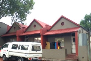 More examples of semi-detached houses