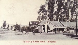 Pirate Bottle store is in the middle of the picture. Look for iron lettering on the roof