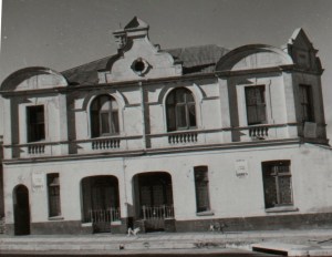 Block of flats on the corner of Juta and Melle street