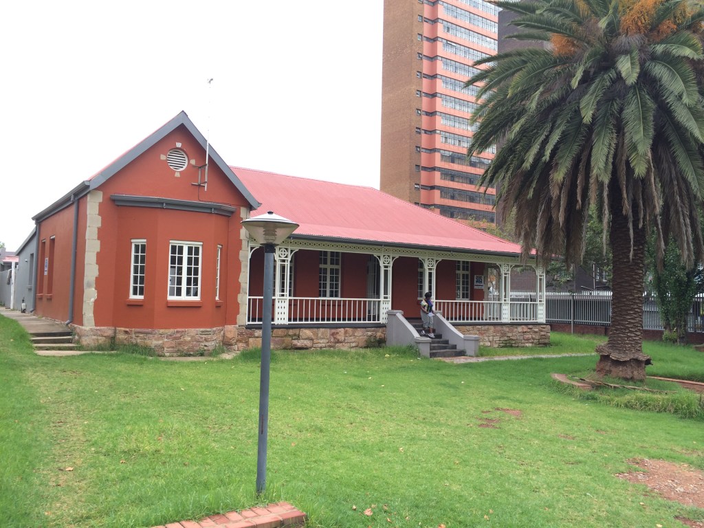 Old fort governers house from 2014
