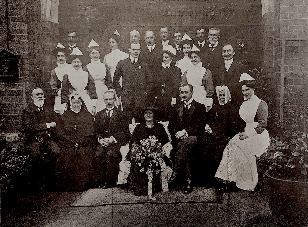 Jihannesburg hopsital staff c1908