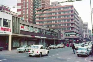 Similar angle to teh above picture from 1970s with Castle Inn on the left and Harrison Reef Hotel further up