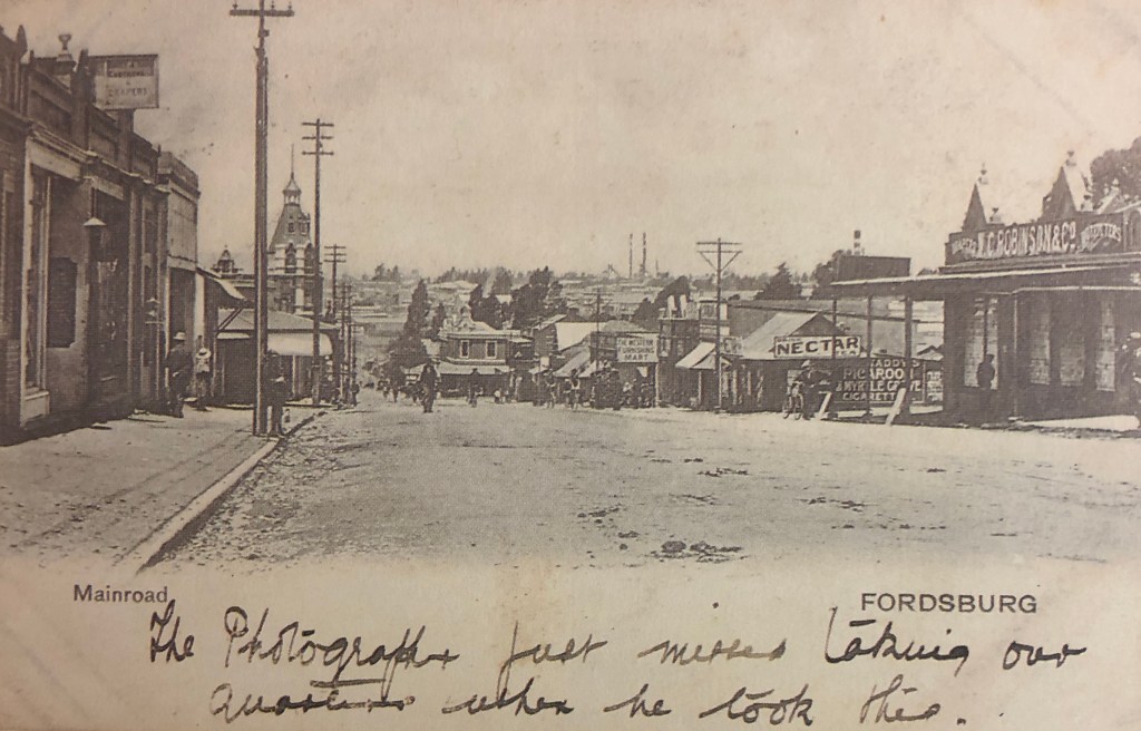 Fordsburg Main road & Lilian postcard