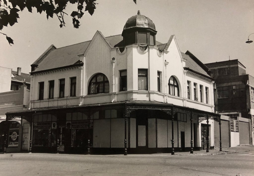 Fordsburg Rose Building 1973