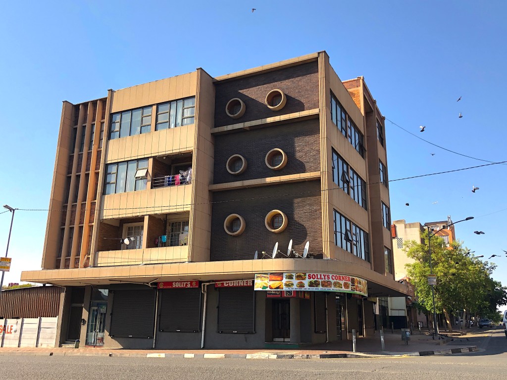 Fordsburg Sollys Corner