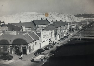 Marshall Str near ferreiras town 1955