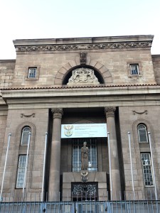 Magistrates court Fox Str entrance 2020